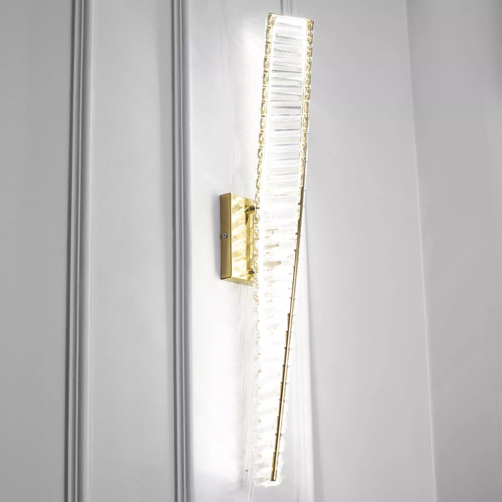 LUNA crystal wall lamp