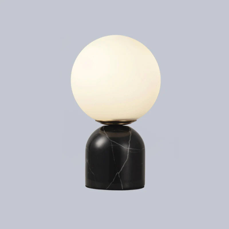 MOMO TABLE LAMP (BLACK)