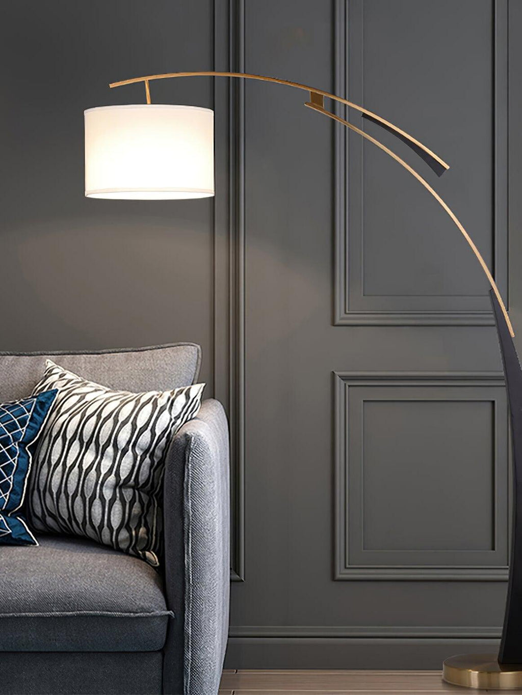 SPECIAL FLOOR LAMP
